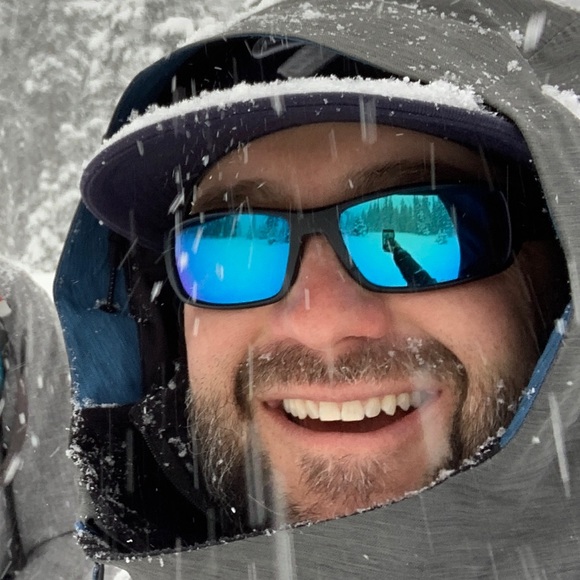 Meet your Posher, Chris - Picture 1 of 1